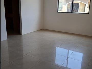 Venta Casa Urbanización Ciudad Celeste Samborondon Guayaquil