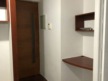 Oportunidad de Inversión, Vende Depto. 1 dormitorio 1 baño, con Bodega, Centro de Santiago.
