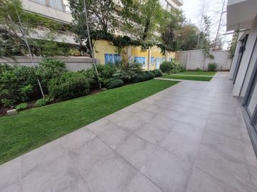 Venta de Lindo Depto. de 2 dormitorios 2 baños. Metro Pedro de Valdivia, Providencia.