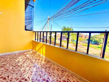 Vendo EXCLUSIVA Casa en ESQUINA frente PARQUE y la ANGOSTURA ICA!