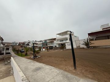 Vendo Terreno Residencial en Cerro Azul - Pto. Gallardo