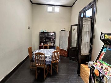 CASA EN VENTA  Santiago sur, cerca de metro ñuble