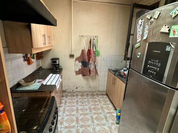 CASA EN VENTA  Santiago sur, cerca de metro ñuble