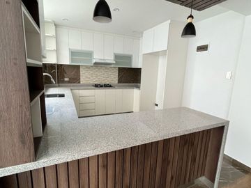 Casa de estreno en venta, Urb. Campo Verde - Cerro Colorado