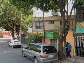 CASA EN REMATE EN AZCAPOTZALCO CDMX