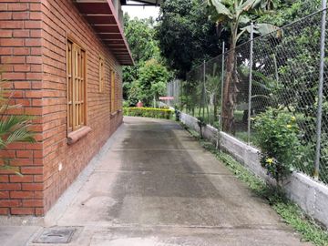 FN14 VENDO CASA FINCA EN CAMPO ALEGRE ANDALUCIA
