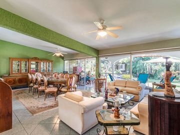 Casa de un nivel en venta, Colonia Delicias, Cuernavaca Morelos.
