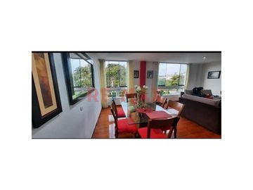 Vendo Espacioso Y Acogedor Departamento 212.03 M2 Cerca A Ucv Frente A Parque