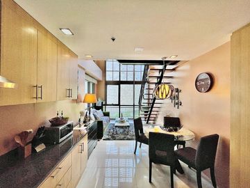 📍 Joya Lofts Rockwell