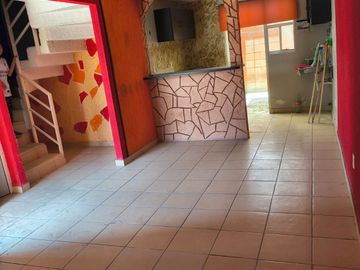 SK16 Casa En Venta En Jardin Amapolas 51, Hacienda Del Jardin, Santiago Tulyehualco, Tultepec, Edomex