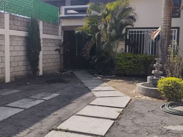VENTA DE CASA EN LA COL. LAZARO CARDENAS