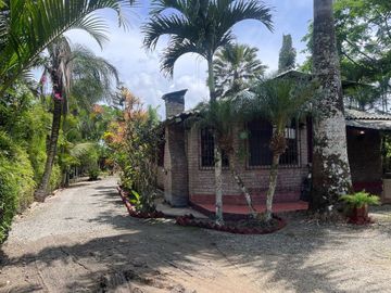 casa de venta en manta sector el aromo