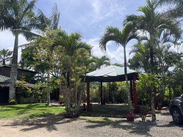 casa de venta en manta sector el aromo