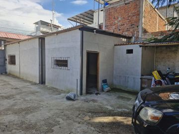 casa con terreno de venta en manta sector centro