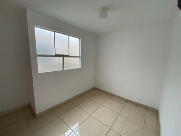 OPORTUNIDAD INVERSIONISTAS: EDIFICIO DE 6 PISOS EN VENTA frente a MEGAPLAZA