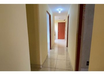 OPORTUNIDAD INVERSIONISTAS: EDIFICIO DE 6 PISOS EN VENTA frente a MEGAPLAZA