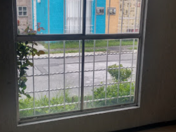 ¡Casa de Remate en Venta en Fraccionamiento Hacienda Santa Clara, Toluca!