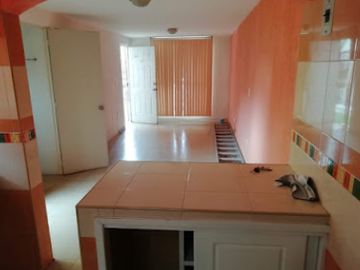 ¡Casa de Remate en Venta en Fraccionamiento Hacienda Santa Clara, Toluca!