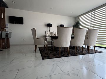 CASA EN VENTA EN LOMAS DEL MOLINO
