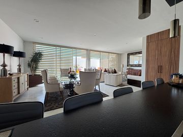 CASA EN VENTA EN LOMAS DEL MOLINO