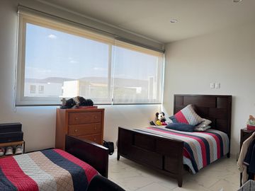 CASA EN VENTA EN LOMAS DEL MOLINO
