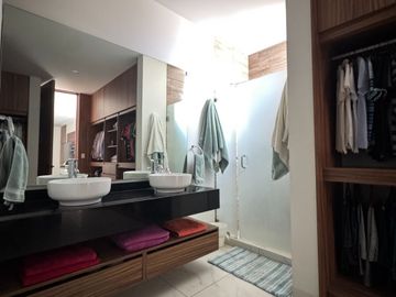 CASA EN VENTA EN LOMAS DEL MOLINO