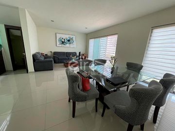 Casa en venta en Fracc. Real San Ignacio, San Agustín, Jalisco.