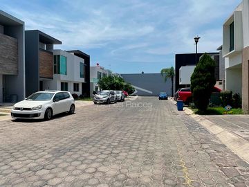Casa en venta en Fracc. Real San Ignacio, San Agustín, Jalisco.