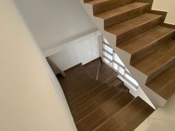 PROPIEDAD EN VENTA URB. EL DORAL