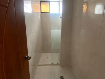 PROPIEDAD EN VENTA URB. EL DORAL