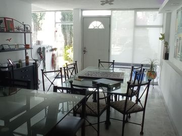 Hermosa Casa en Venta en Bosques del Lago