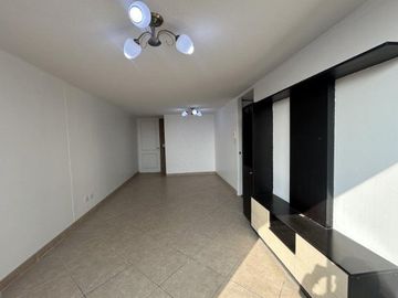 VENDO HERMOSO Y REMODELADO DPTO. DE 3 DORM. EN SAN LUIS.
