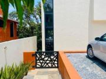 Casa Nueva en Condado de Sayavedra