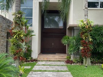 Venta de casa en Samborondon