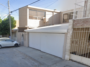 Casa en Remate cerca a Club Deportivo Campestre en Torreón, Coahuila