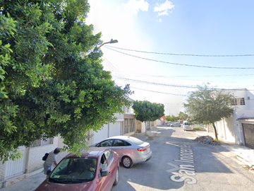 Casa en Remate cerca a Club Deportivo Campestre en Torreón, Coahuila