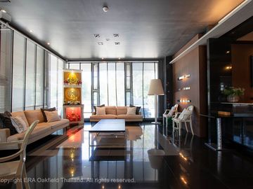 Condominium in the heart of Rayong city, quiet atmosphere, with convenience from complete facilities.