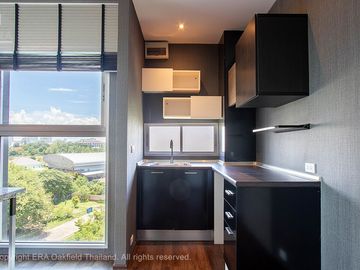 Condominium in the heart of Rayong city, quiet atmosphere, with full amenities (large room)