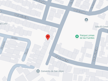 Casa en Venta Cerca a Centro comercial Heliplaza en Naucalpan