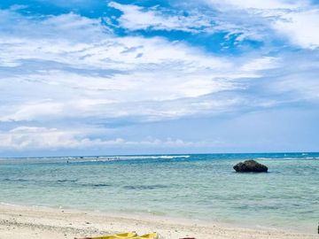 Hotel Resort di Ujung Genteng Sukabumi, Jawa Barat dengan view pantai
