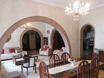 Vendo Casa Rentera Comercial, Centro