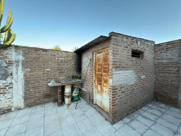 Zona AV. DE LAS AMERICAS Y EL PARACAO – Casa en Venta