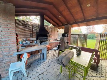 Ideal Renovacion 4d 4b, Estar, 264 Mts En 5.017 De Terreno