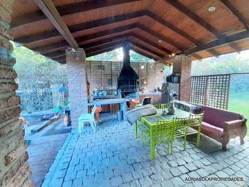 Ideal Renovacion 4d 4b, Estar, 264 Mts En 5.017 De Terreno