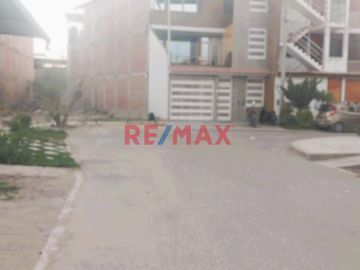 Venta De Terreno De 112. M2, En I Etapa De Urb Las Casuarinas D: 1139835