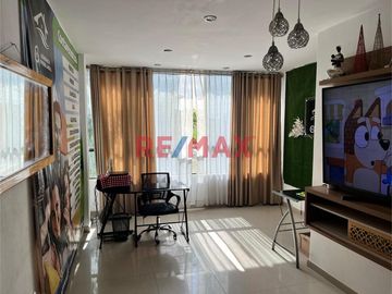 Casa En Venta De 2 Pisos En La Nueva Providencia ID: 1140127