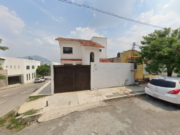 Casa en Pitágoras, Atenas, Tuxtla Gutiérrez, Chiapas. ¡No créditos!