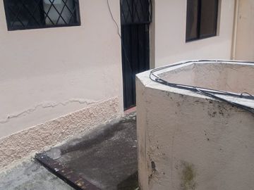 HERMOSA CASA RENTERA EN VENTA SECTOR SANTA VICTORIA QUITO