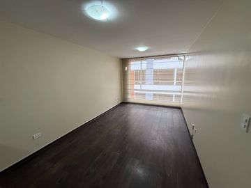 Departamento de 2 Dormitorios en Venta en LOS LAURELES ( Monteserrín Bajo)