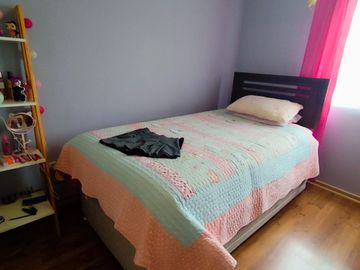 SE VENDE CASA DE 4D Y 3B EN VALLE ALBORADA LINARES